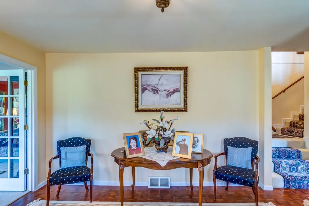 65 Proctor Place Renfro Valley KY 40473