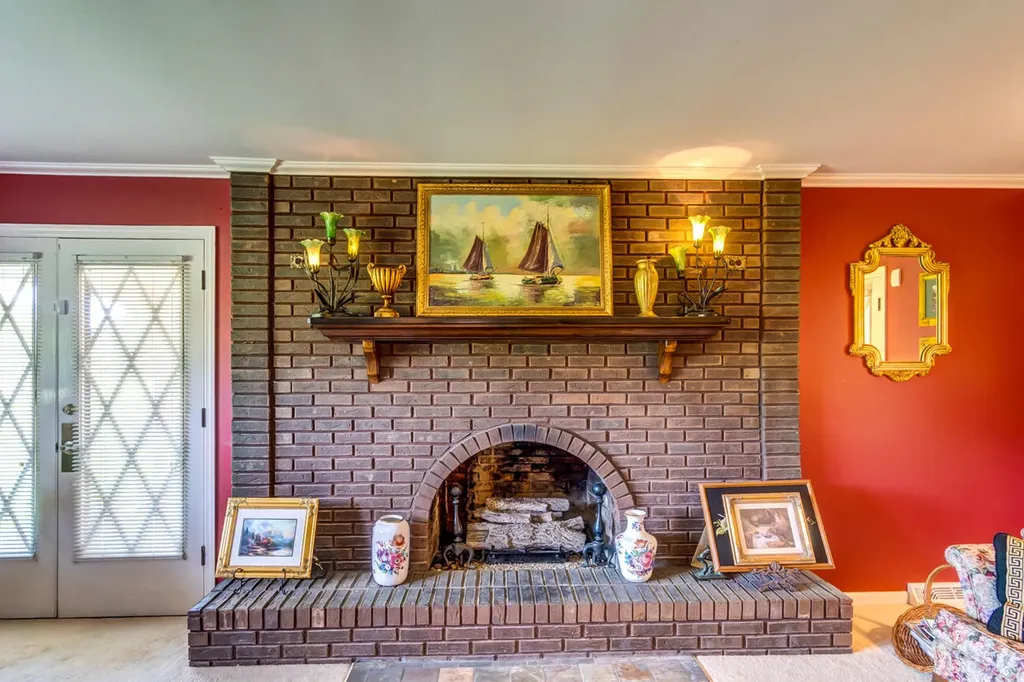 65 Proctor Place Renfro Valley KY 40473