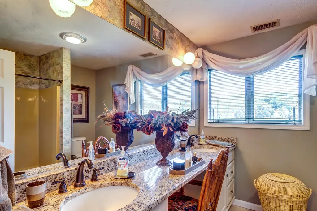 65 Proctor Place Renfro Valley KY 40473
