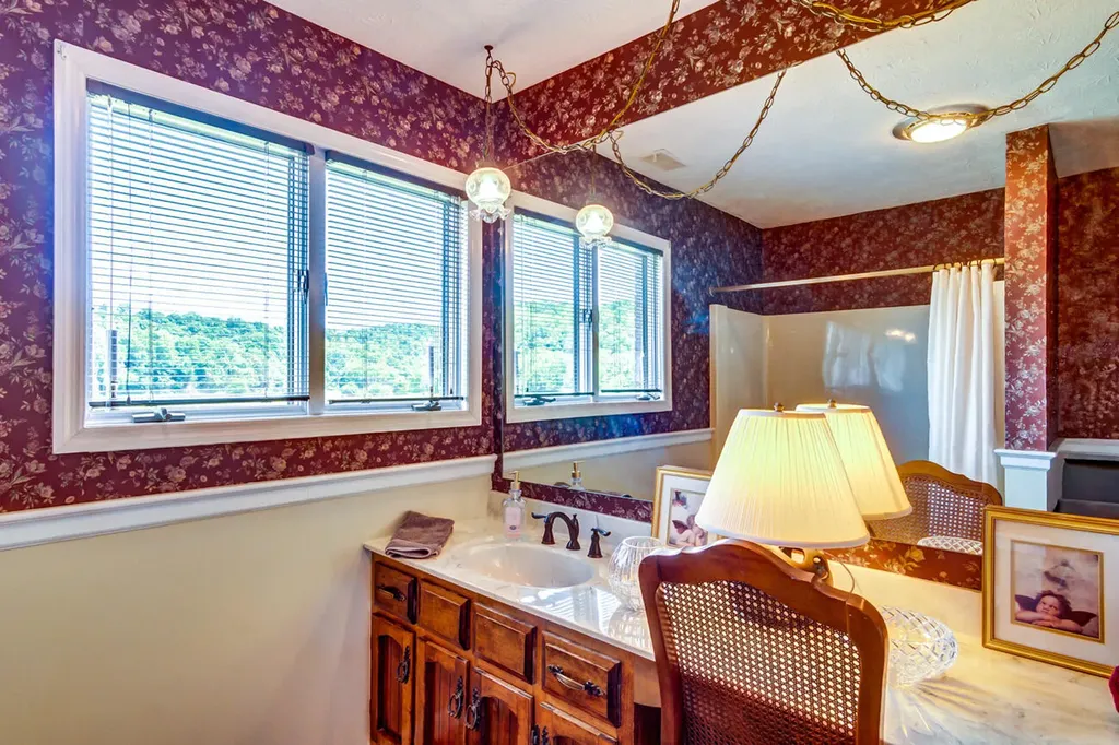 65 Proctor Place Renfro Valley KY 40473