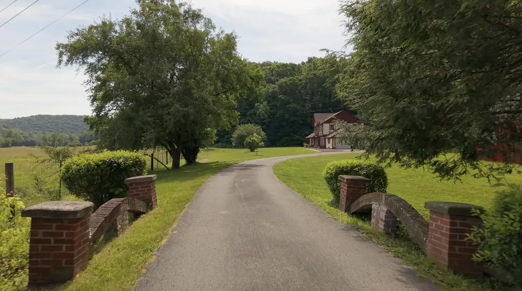65 Proctor Place Renfro Valley KY 40473