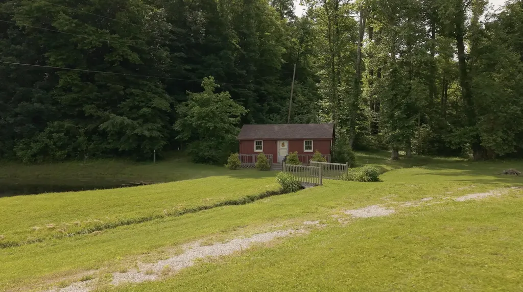 65 Proctor Place Renfro Valley KY 40473