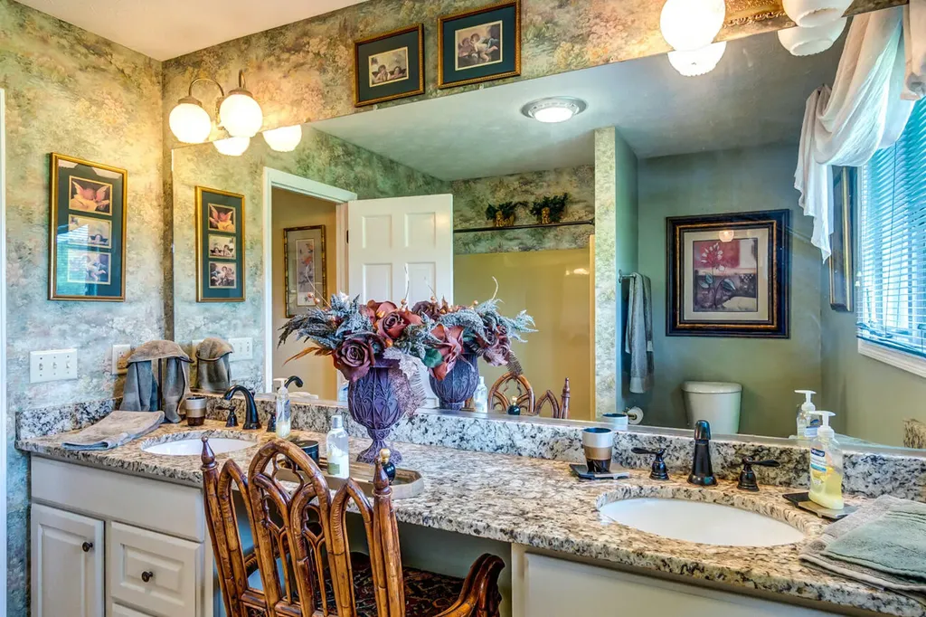 65 Proctor Place Renfro Valley KY 40473
