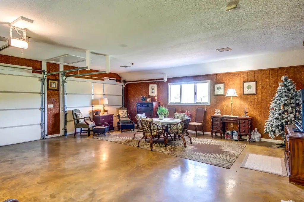 65 Proctor Place Renfro Valley KY 40473