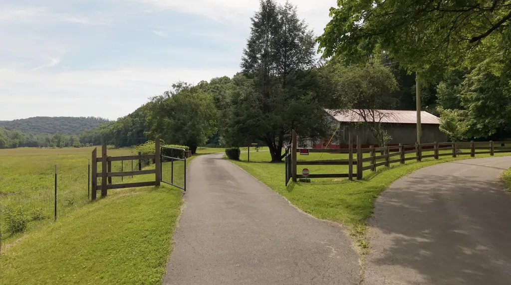 65 Proctor Place Renfro Valley KY 40473