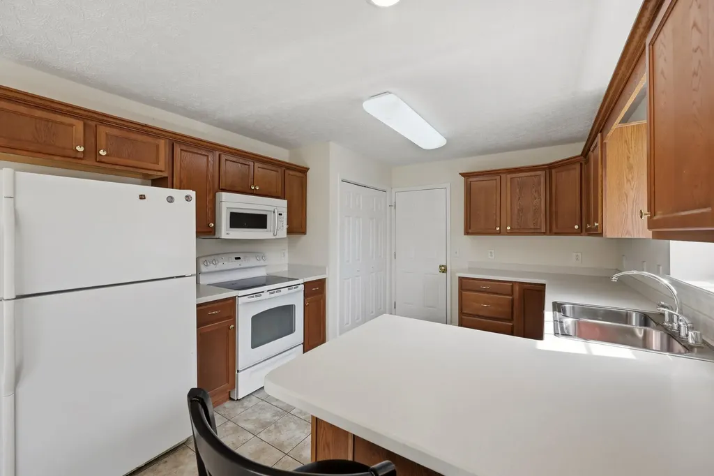 103 Wild Cherry Way Frankfort KY 40601