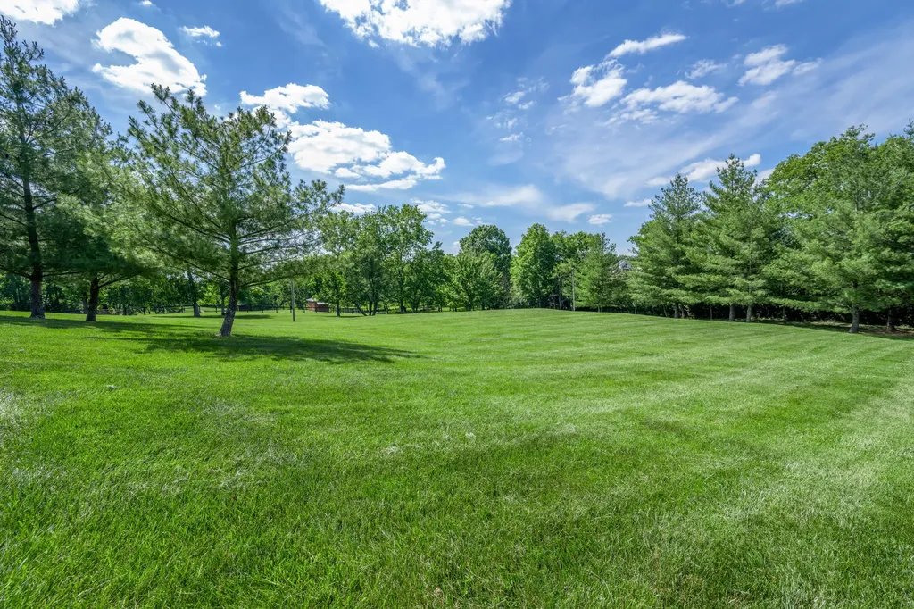 601 Delong Road Lexington KY 40515