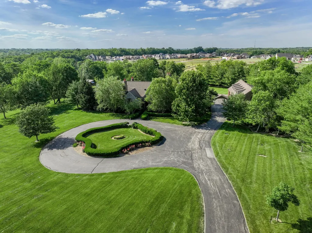 601 Delong Road Lexington KY 40515