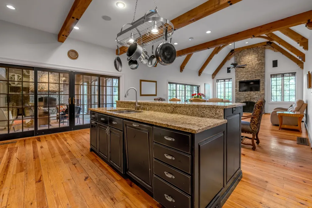 601 Delong Road Lexington KY 40515