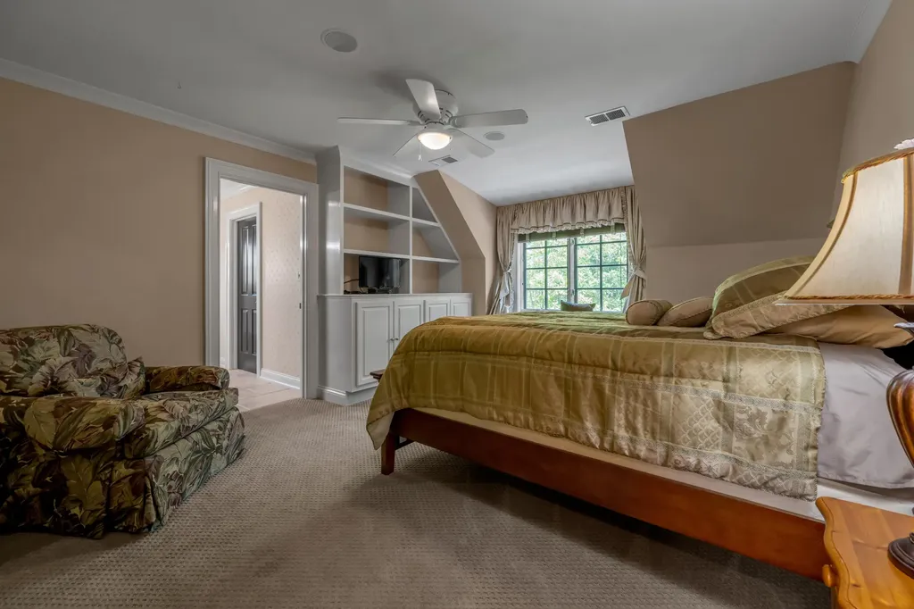 601 Delong Road Lexington KY 40515