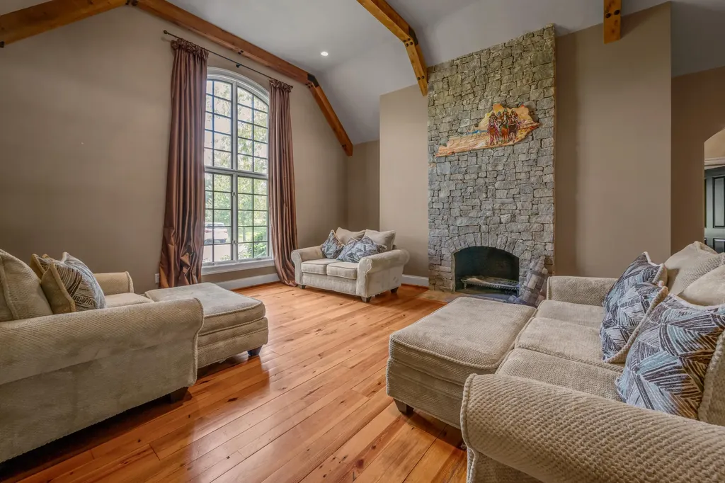 601 Delong Road Lexington KY 40515