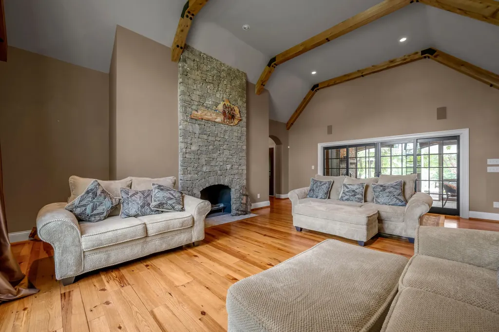 601 Delong Road Lexington KY 40515