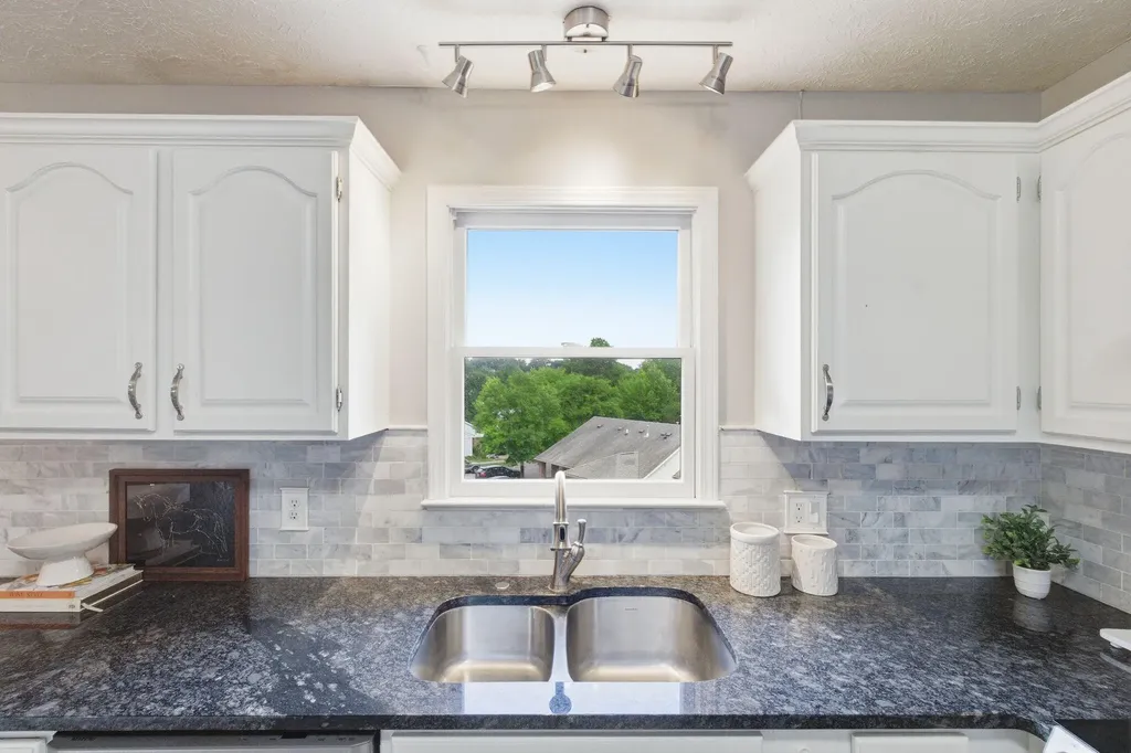 3628 Creel Court Lexington KY 40517
