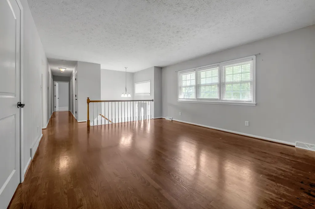 568 Merrimac Drive Lexington KY 40503