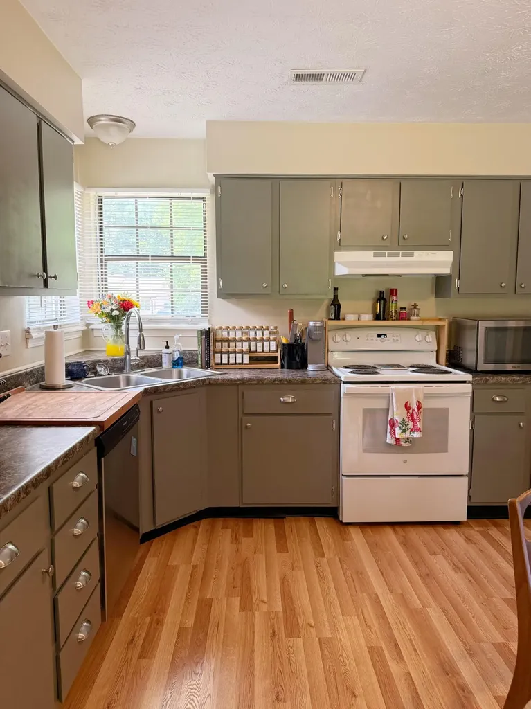 476 Channing Way Lexington KY 40517