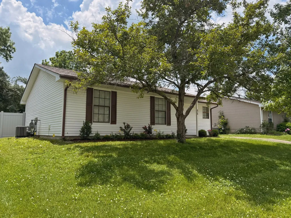 476 Channing Way Lexington KY 40517