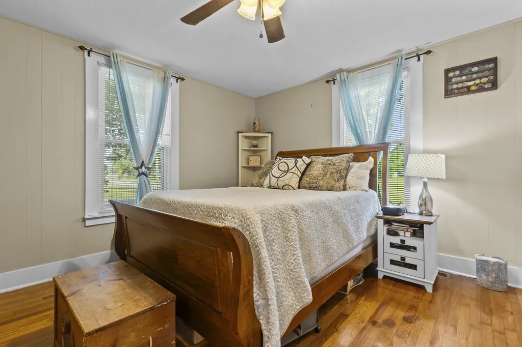 363 Douglas Avenue Versailles KY 40383