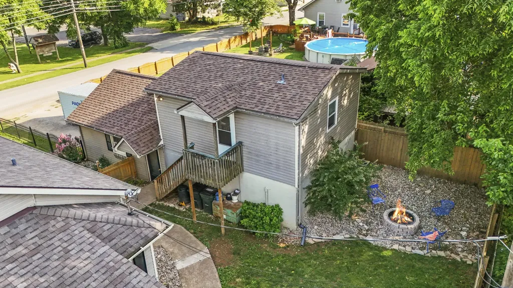 363 Douglas Avenue Versailles KY 40383
