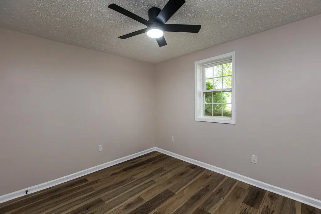 40 Hill Street Mt Vernon KY 40456