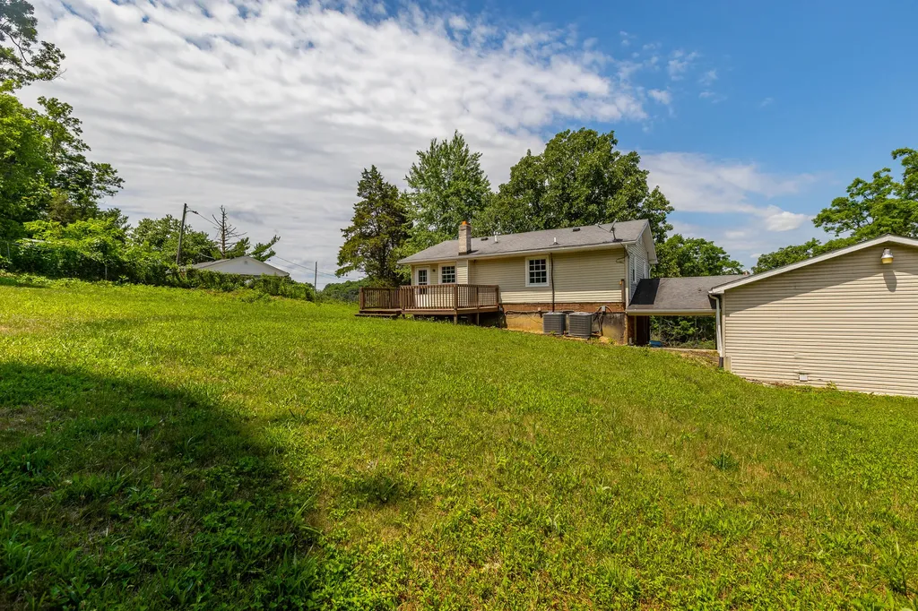 40 Hill Street Mt Vernon KY 40456