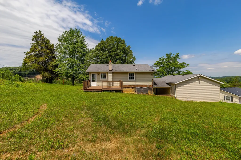 40 Hill Street Mt Vernon KY 40456