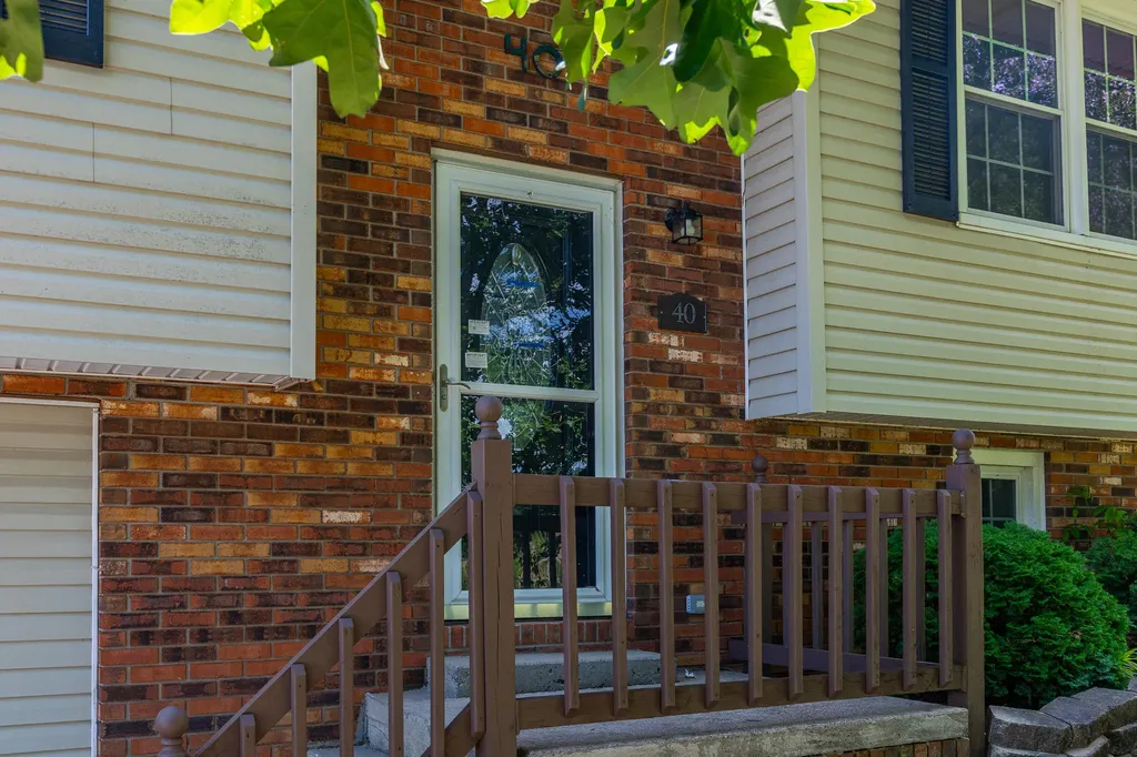 40 Hill Street Mt Vernon KY 40456