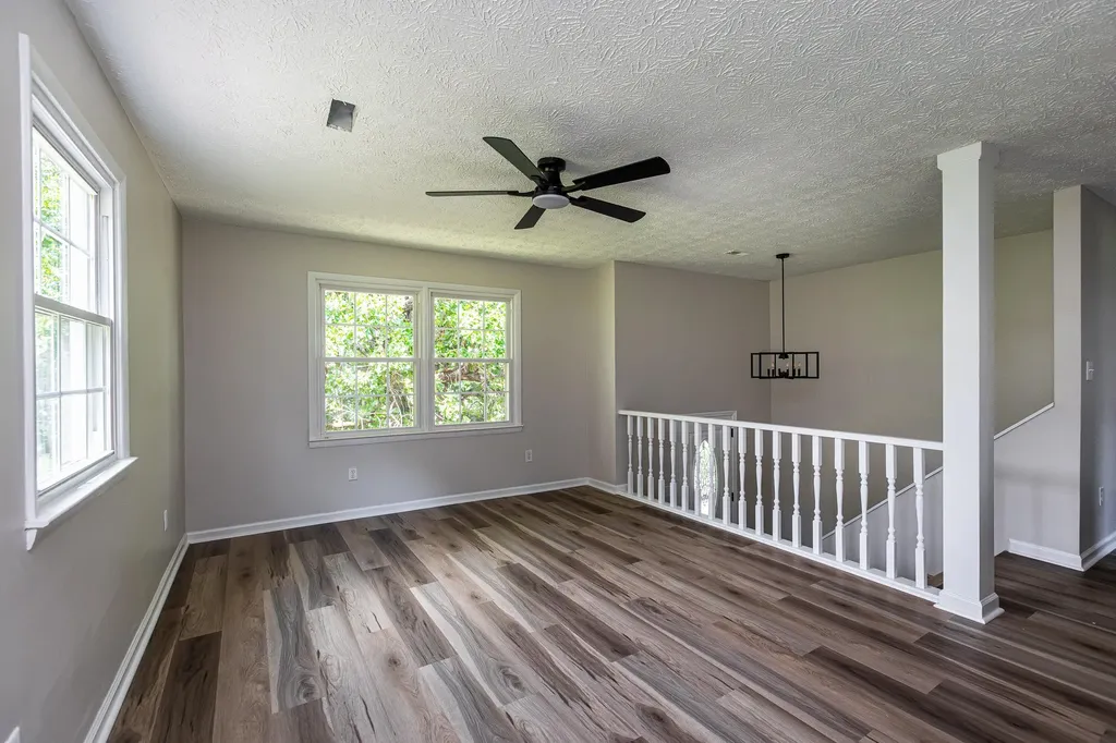 40 Hill Street Mt Vernon KY 40456