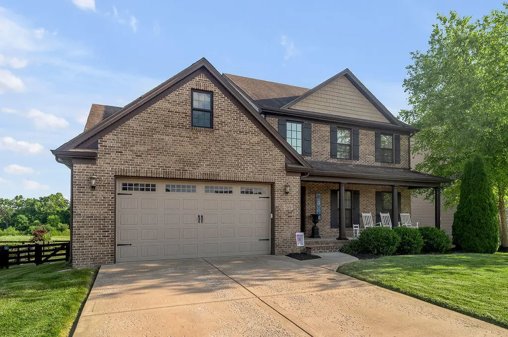 209 Angliana Drive Nicholasville KY 40356