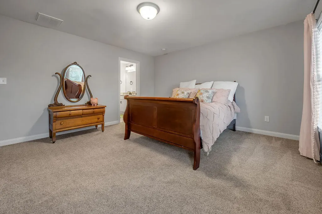 209 Angliana Drive Nicholasville KY 40356