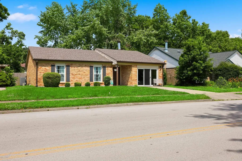 1617 Summerhill Drive Lexington KY 40515