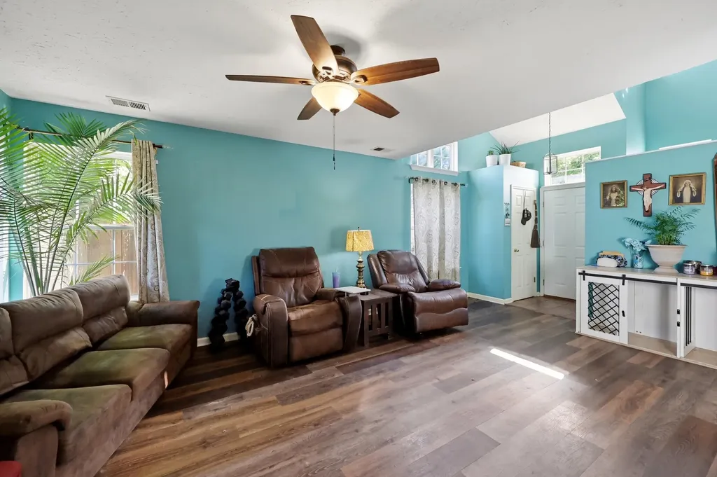 115 River Run Court Georgetown KY 40324