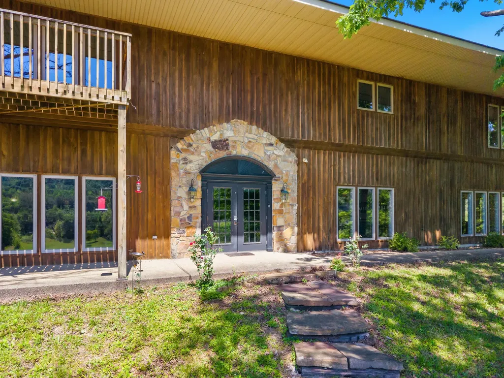 400 Clearfork Road Morehead KY 40351