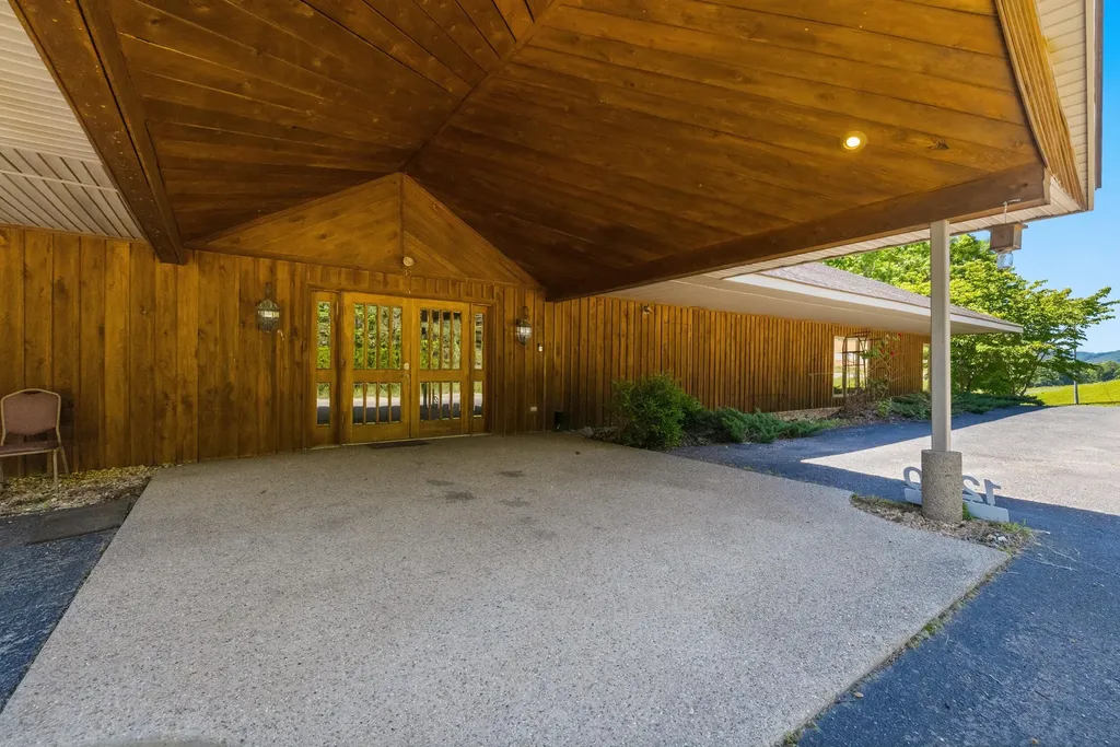 400 Clearfork Road Morehead KY 40351