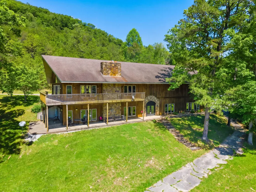 400 Clearfork Road Morehead KY 40351
