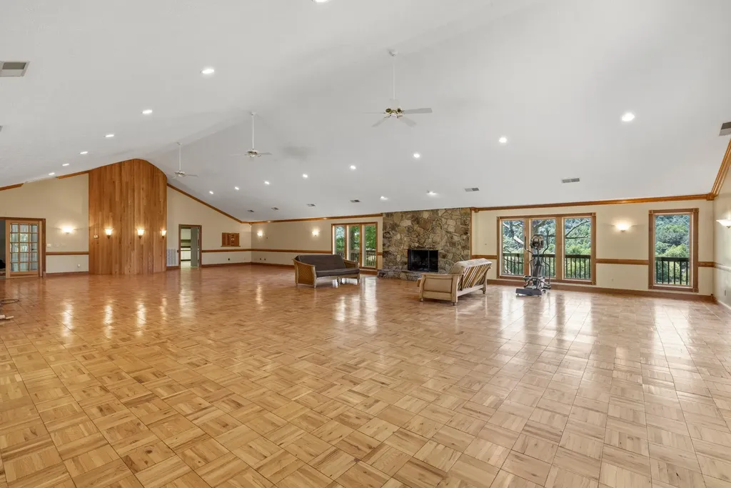 400 Clearfork Road Morehead KY 40351