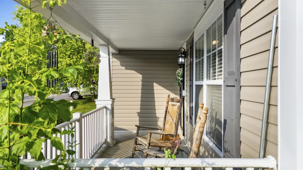 141 Meadow View Way Georgetown KY 40324