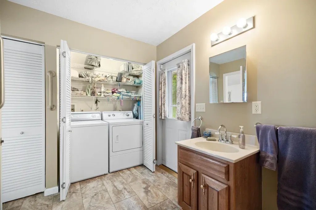 343 Blue Sky Lane Orlando KY 40460