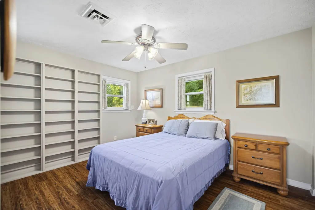 343 Blue Sky Lane Orlando KY 40460