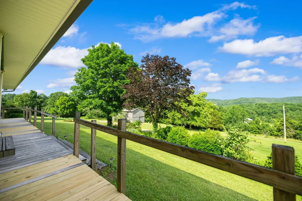 343 Blue Sky Lane Orlando KY 40460