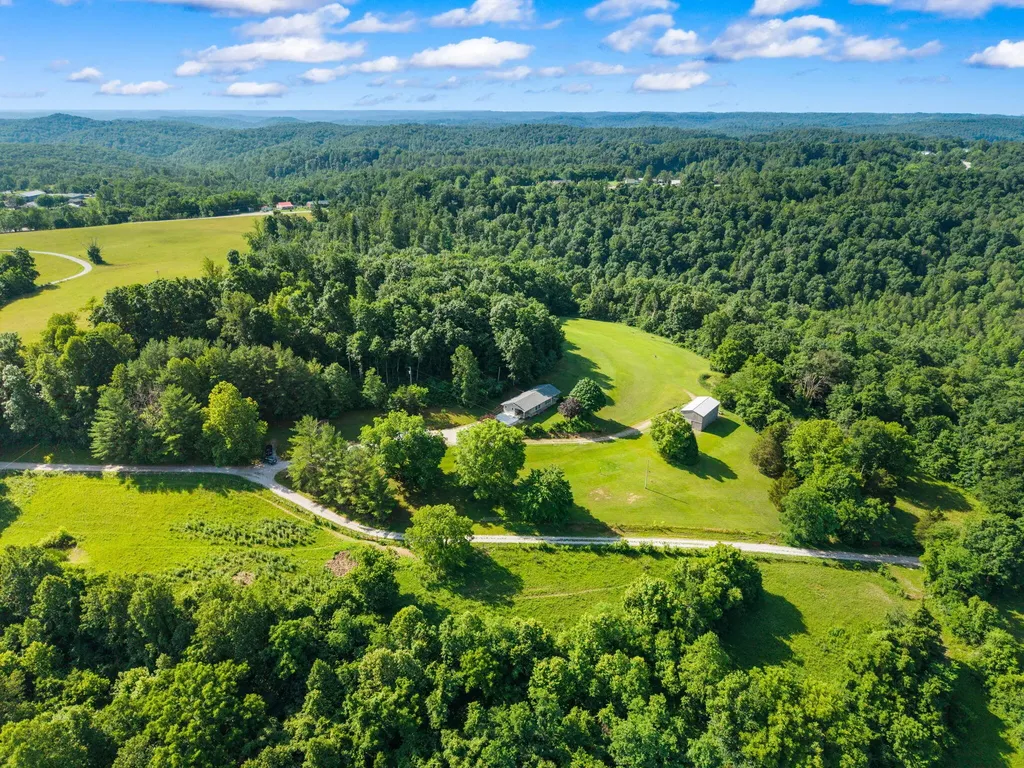 343 Blue Sky Lane Orlando KY 40460