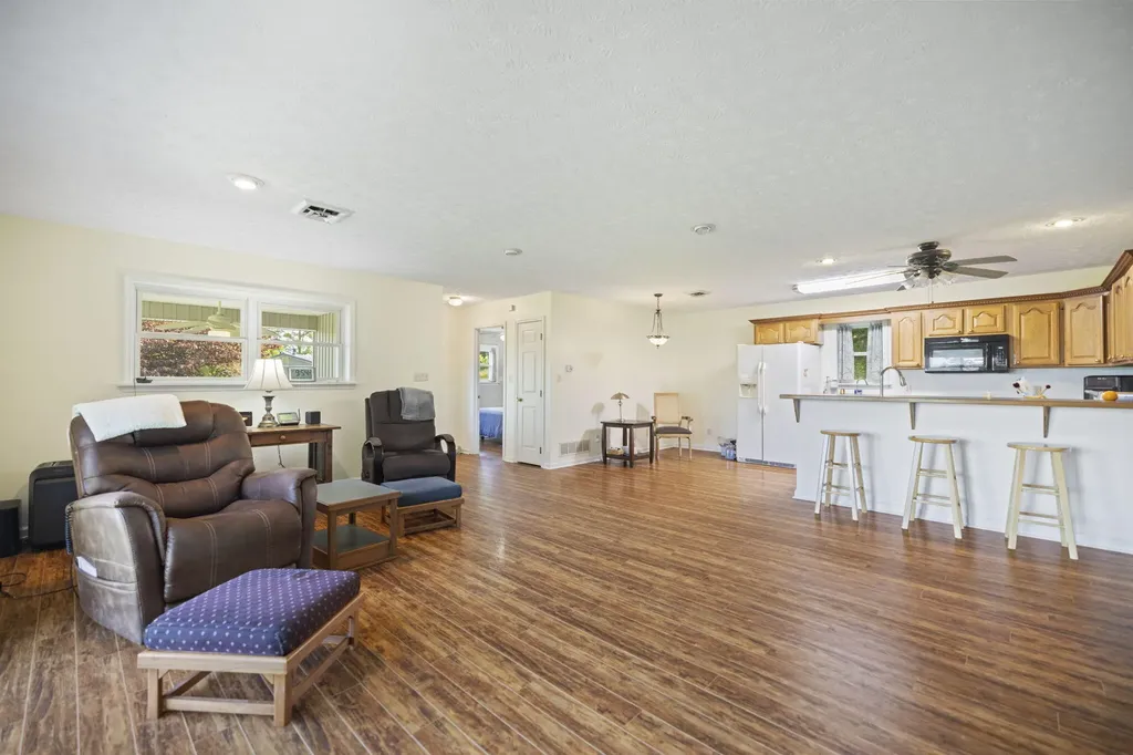 343 Blue Sky Lane Orlando KY 40460