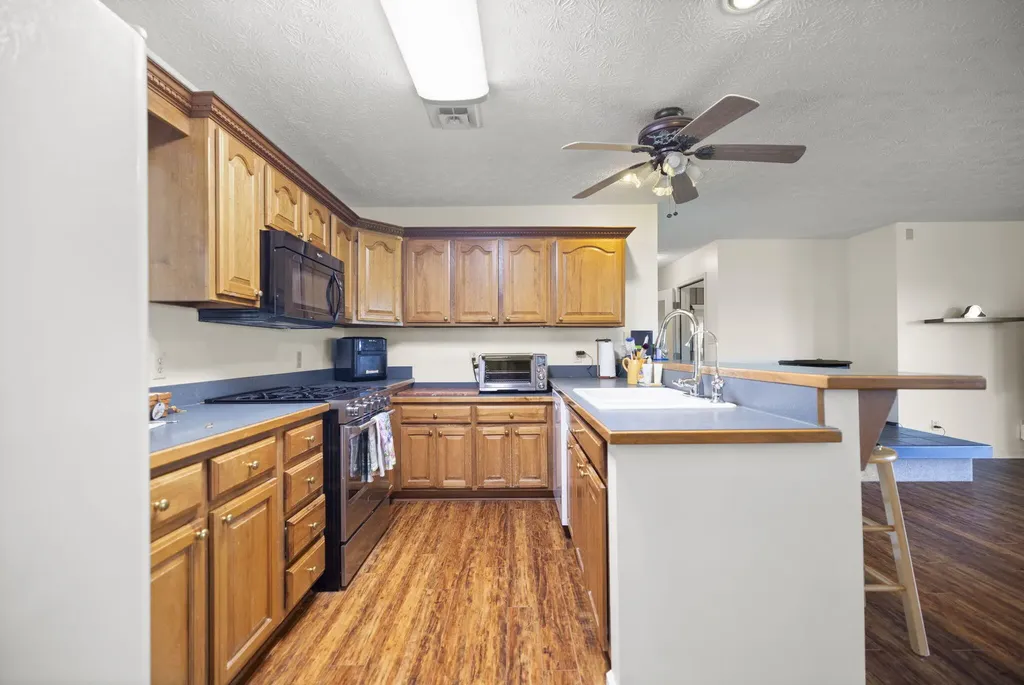 343 Blue Sky Lane Orlando KY 40460