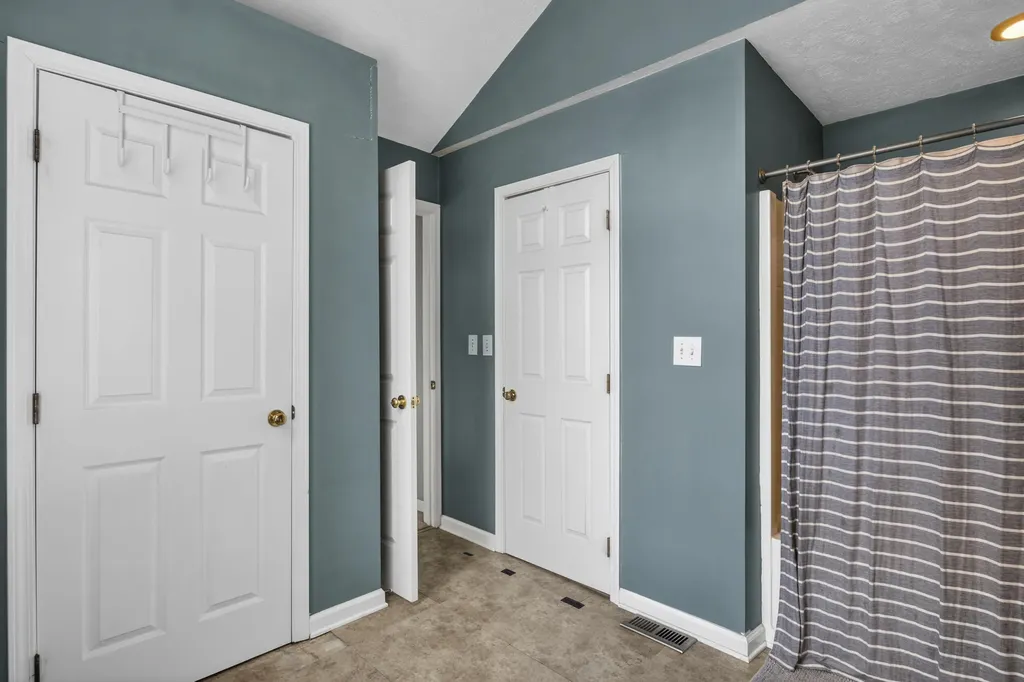 673 Smugglers Notch Drive Lexington KY 40509