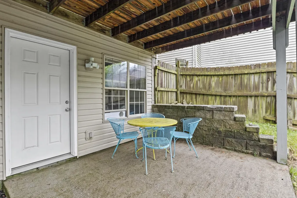 673 Smugglers Notch Drive Lexington KY 40509