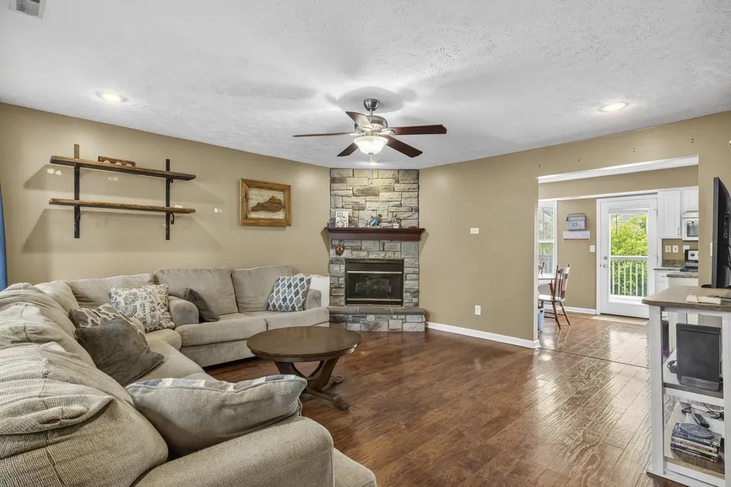 673 Smugglers Notch Drive Lexington KY 40509