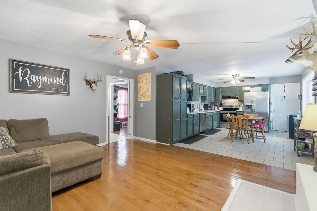 147 Meadowbrook Drive Frankfort KY 40601