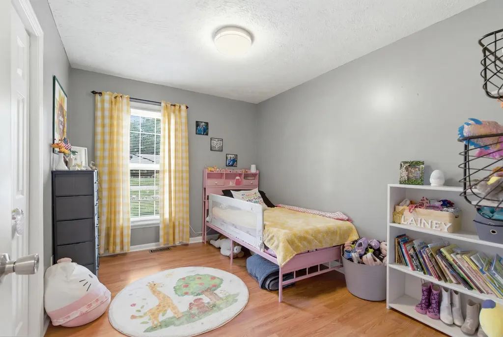 147 Meadowbrook Drive Frankfort KY 40601