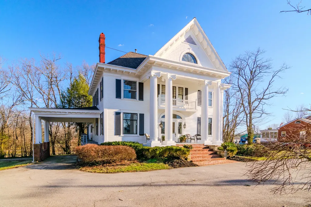 600 Boone Avenue Winchester KY 40391