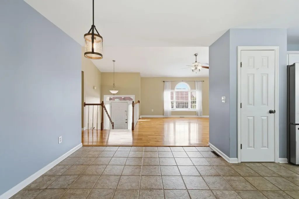 354 Reynolds Drive Richmond KY 40475