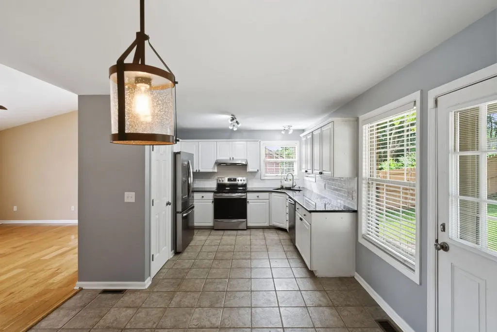354 Reynolds Drive Richmond KY 40475